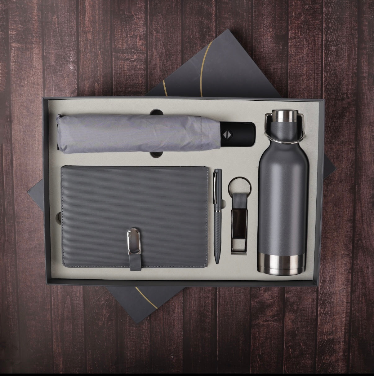 SONA Premium Corporate Gift Set of 5 | Luxury Business Gift Box with Carry Bag